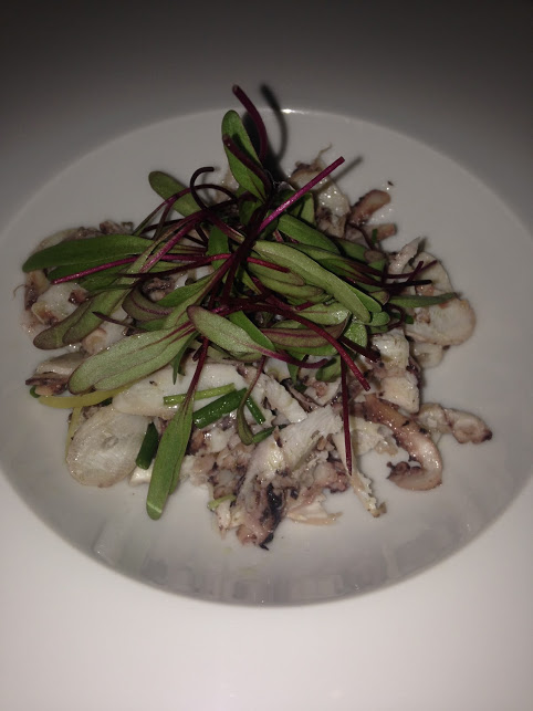 salada de polvo defumado