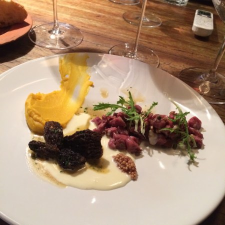 tartare-de-pato-e-morilles-nino-cucina