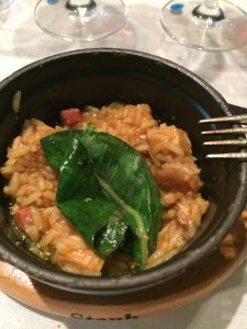 dom arroz de galinha barriga de porco e taioba