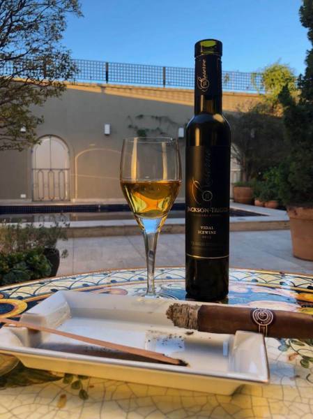 2351f201-fe99-42b0-a736-0a7a45254d5b