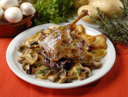 confit de canard e champignos