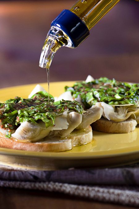 bruschetta de alcachofra